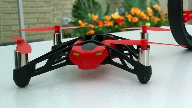 Rolling Spider Parrot Drone