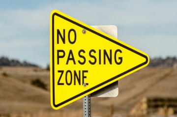 No passing zone