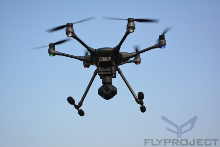 Yuneec Typhoon H - https://www.flyproject.com.pl