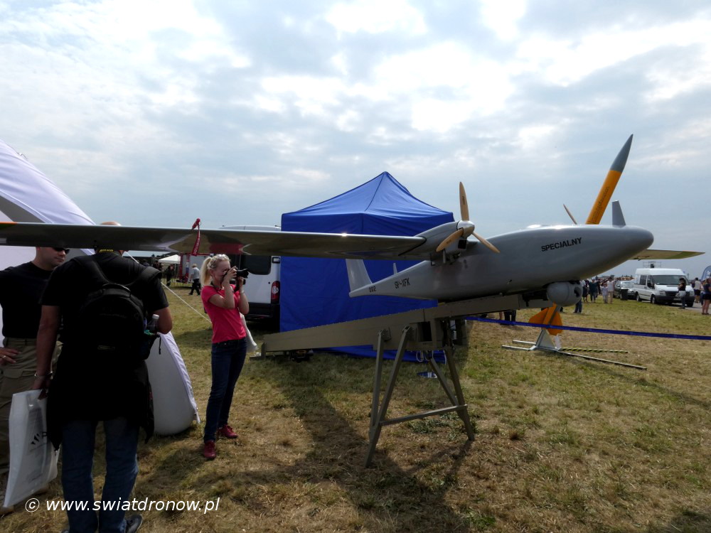 Dron Łoś od WB Group na Air Show Radom 2017