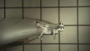 University of Dayton - testy uderzenia drona DJI Phantom 2 w skrzydło samolotu Mooney M20
