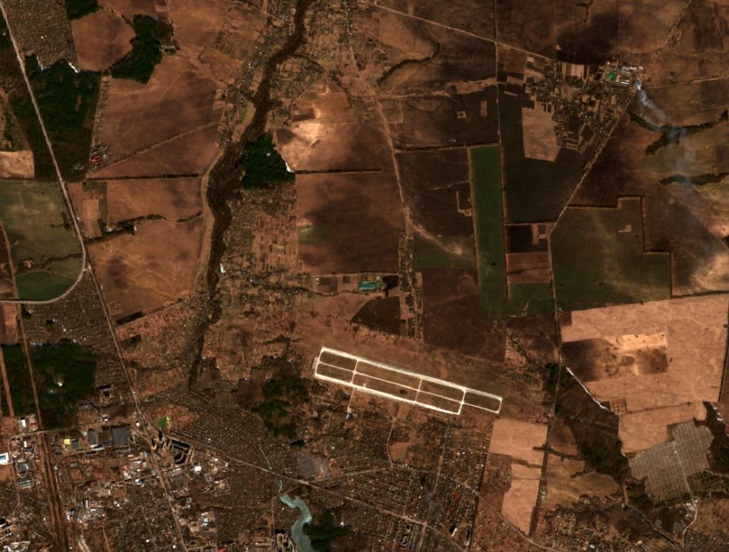 Czernichów lotnisko - zdjęcie satelitarne