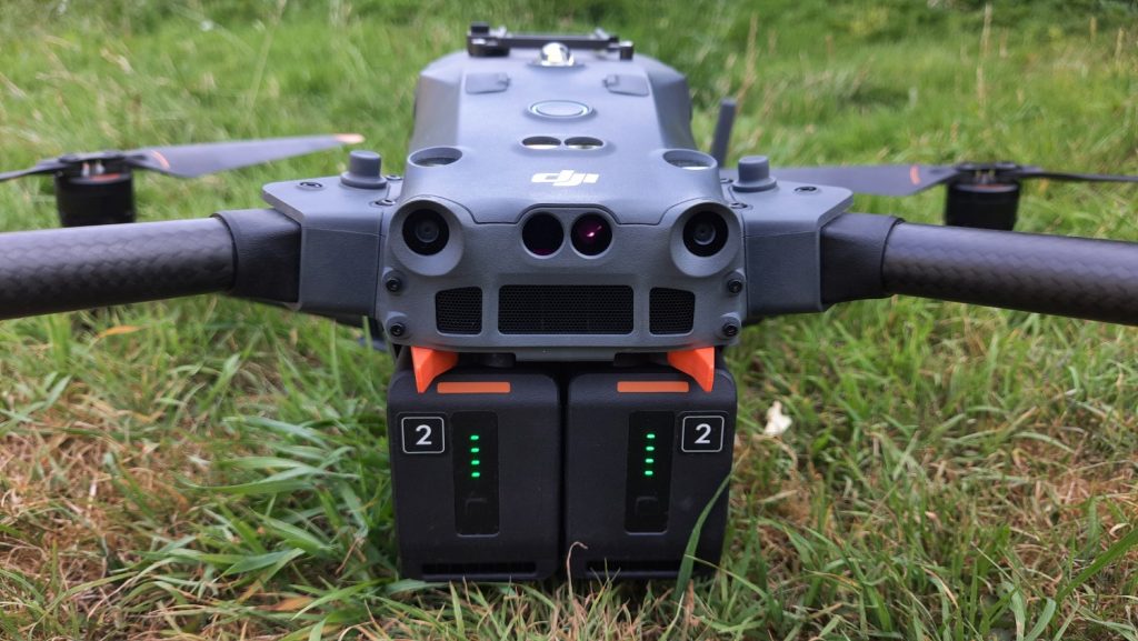 DJI M30T - recenzja SwiatDronow.pl