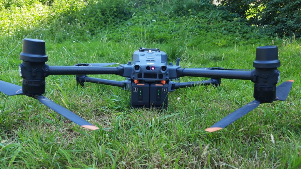 DJI M30T - recenzja SwiatDronow.pl