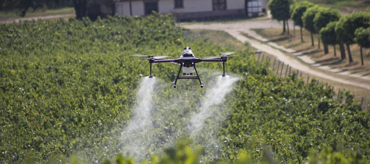 Premiera drona rolniczego ABZ Innovation L10