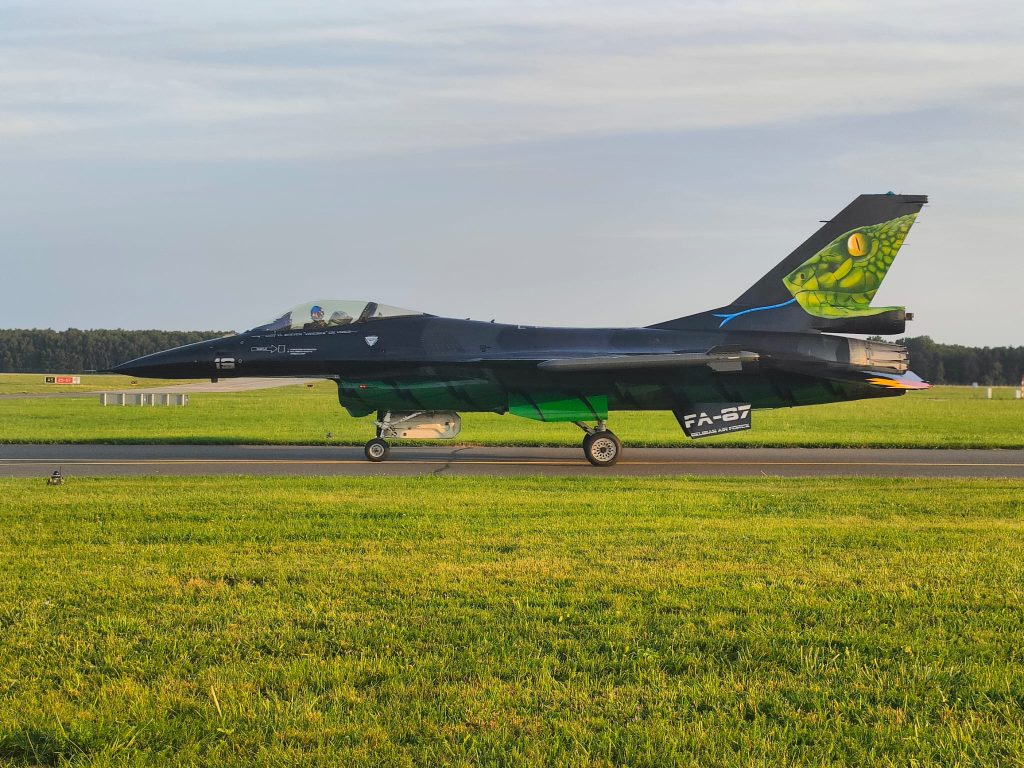 Belgian Air Force F-16 Solo Display - Air Show Radom 2023