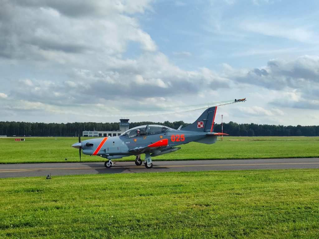 PZL-130 Orlik TC-II z Zespołu Akrobacyjnego ORLIK - Air Show Radom 2023
