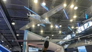 System Gladius - na wyrzutni BSP FT-5 Łoś, wyżej: BSP-U